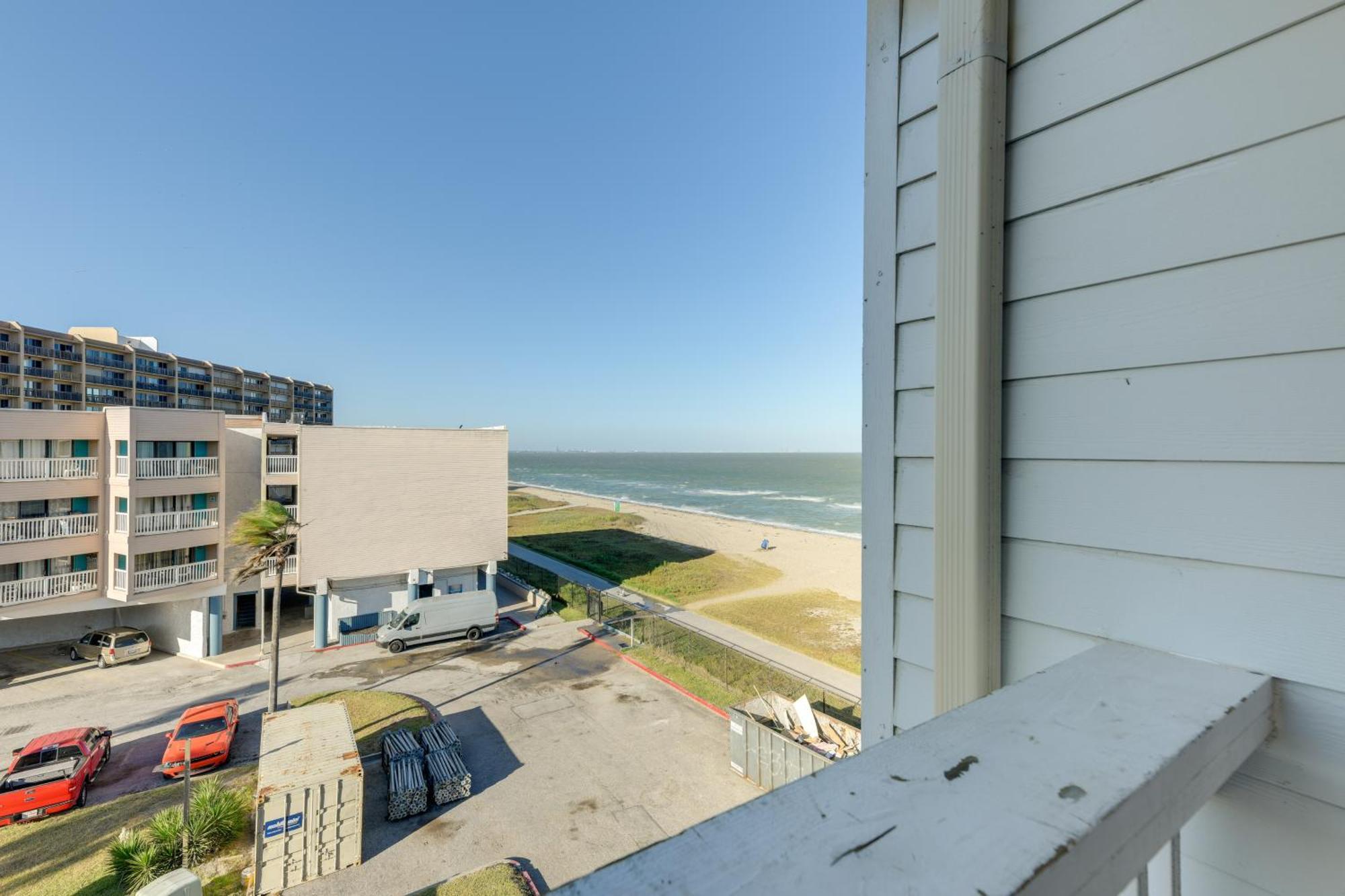 Corpus Christi Surfside Suite With Beach Access! Exterior photo